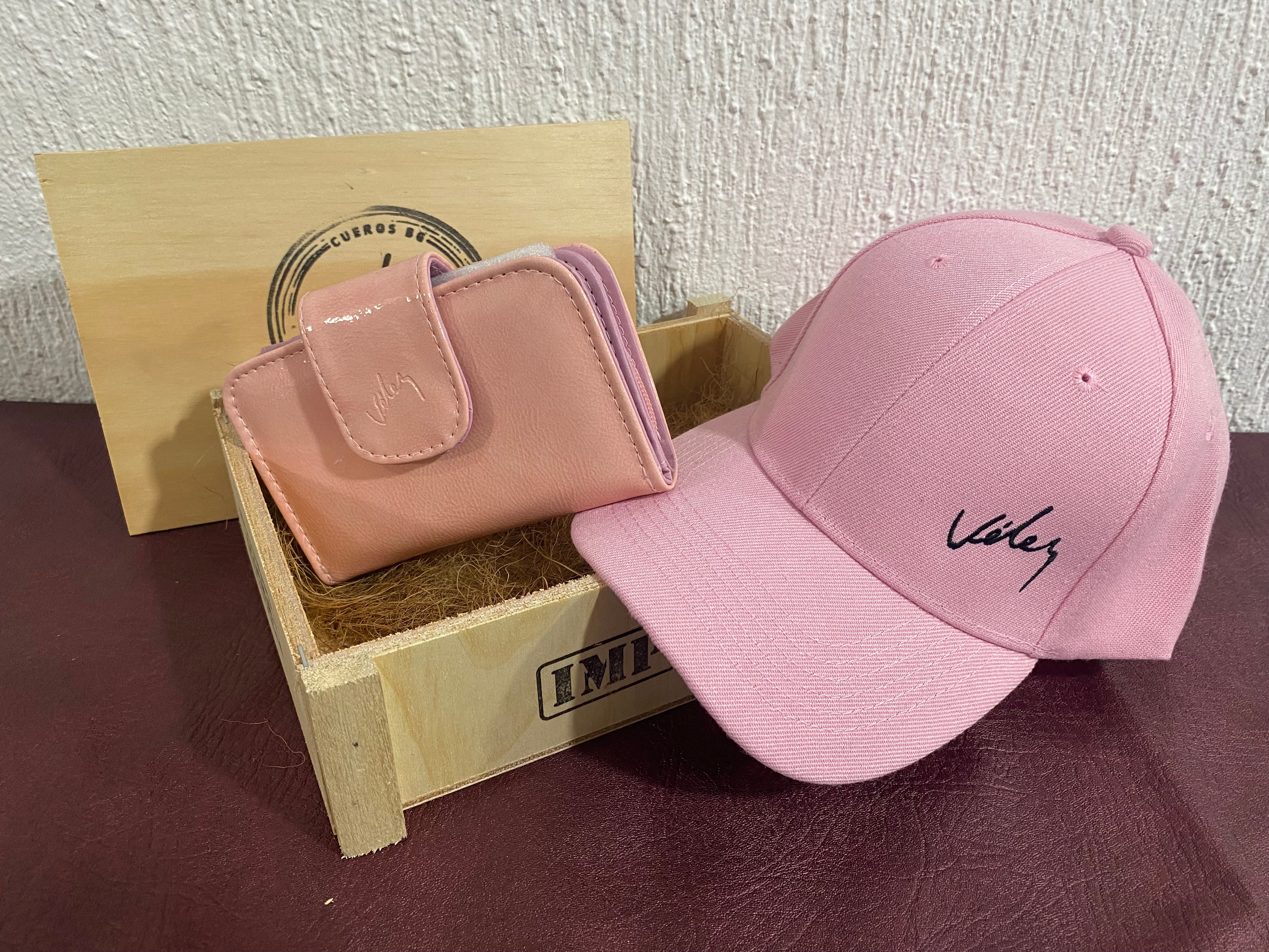 Duo Dama Gorra + Billetera Tapa + Caja