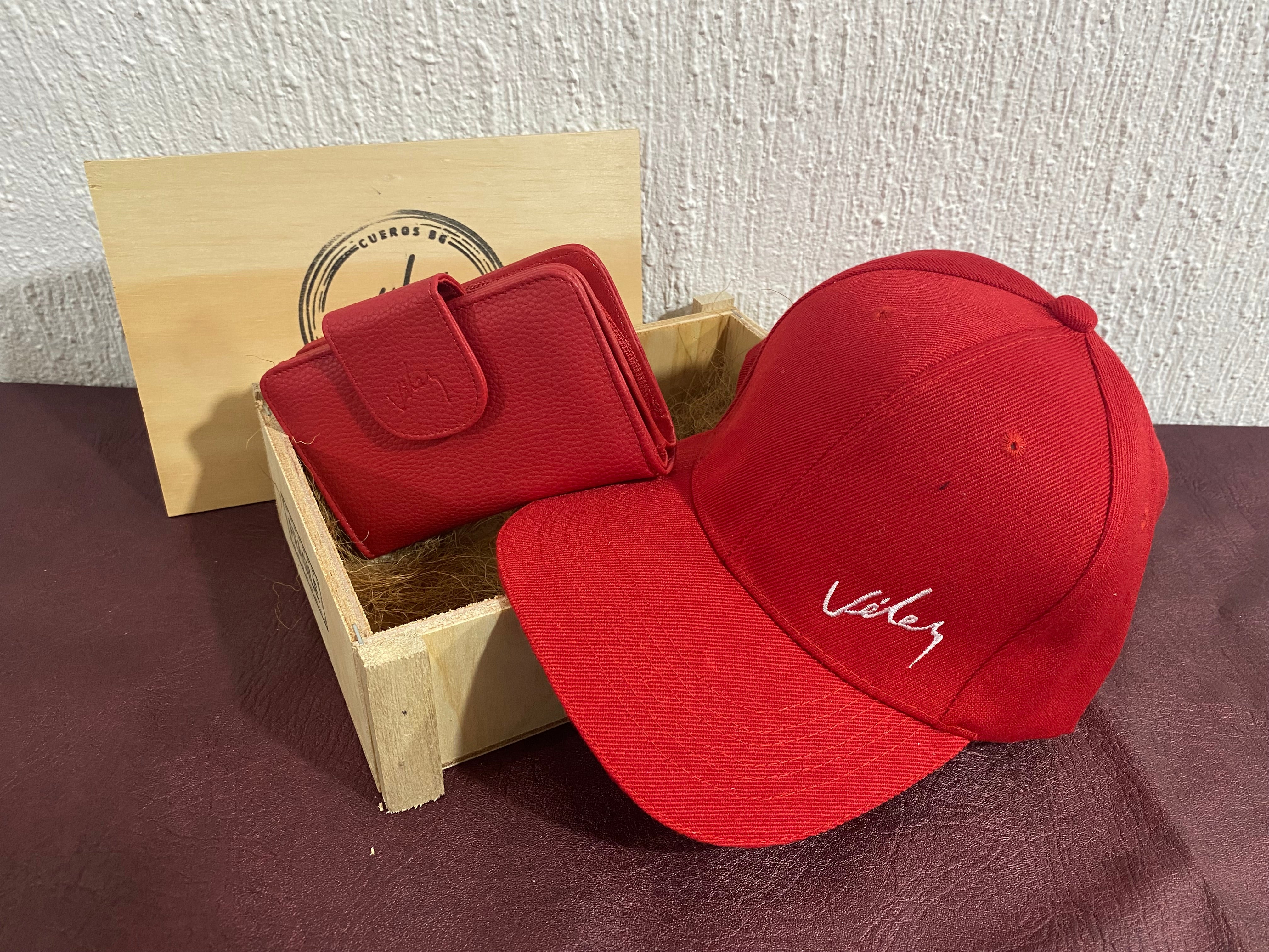 Duo Dama Gorra + Billetera Tapa + Caja