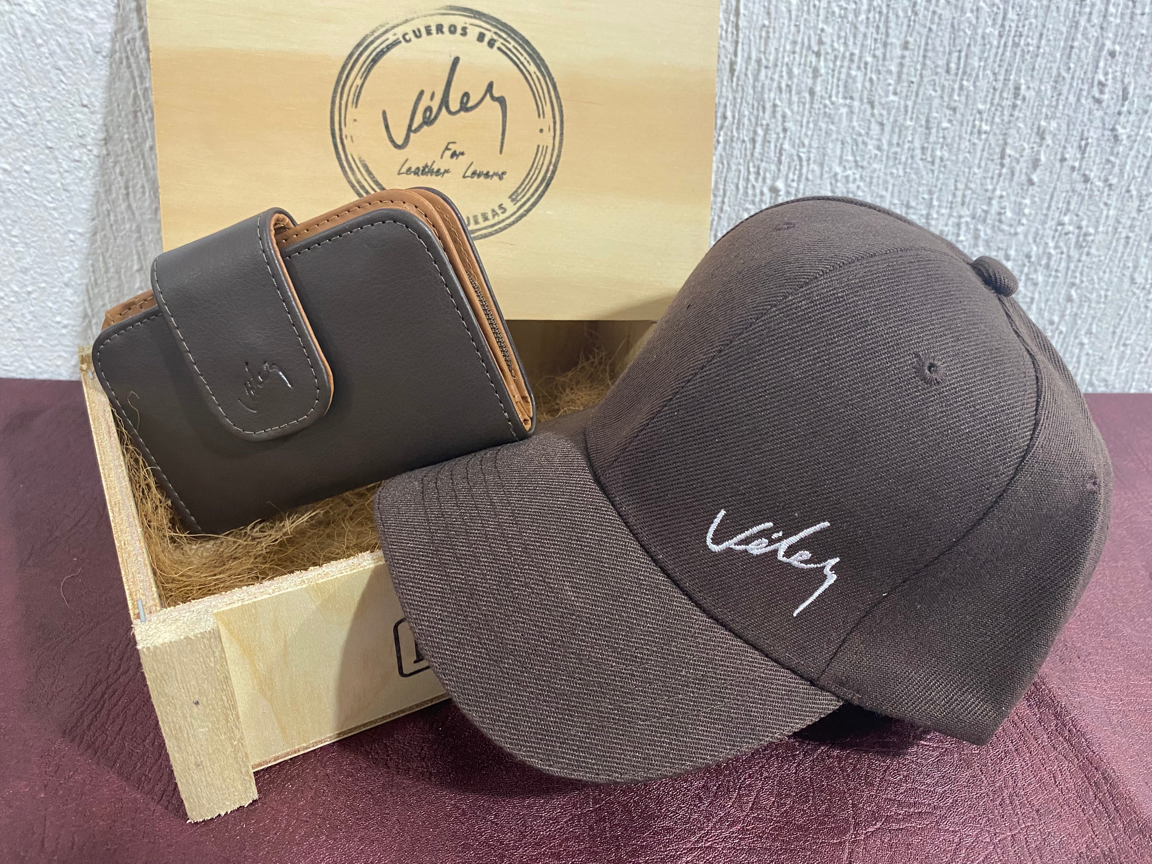 Duo Dama Gorra + Billetera Tapa + Caja
